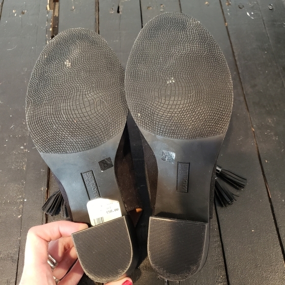 Madeline Girl Black Suede Heels Zipper Tassel 8 - Picture 6 of 6